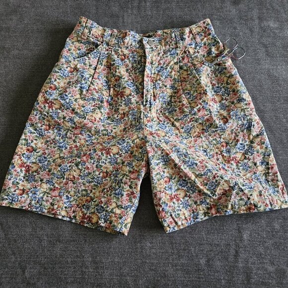 Willowbend Shorts Womens 12 Floral Cotton Twill Pockets Retro Boho USA Made Vtg - Picture 9 of 15
